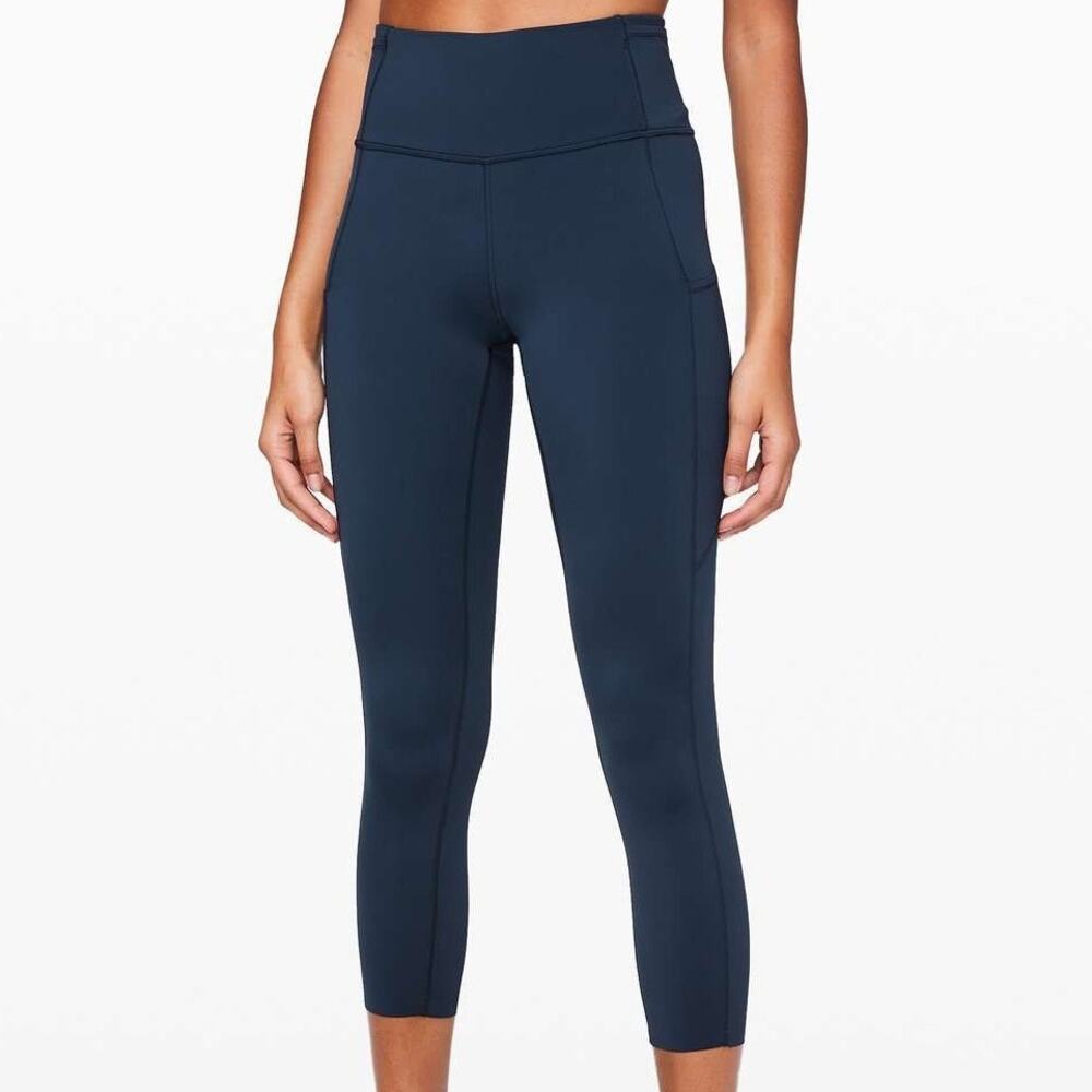 Lululemon Fast Free High Rise Crop Leggings Size 10 Navy Running Training Gym